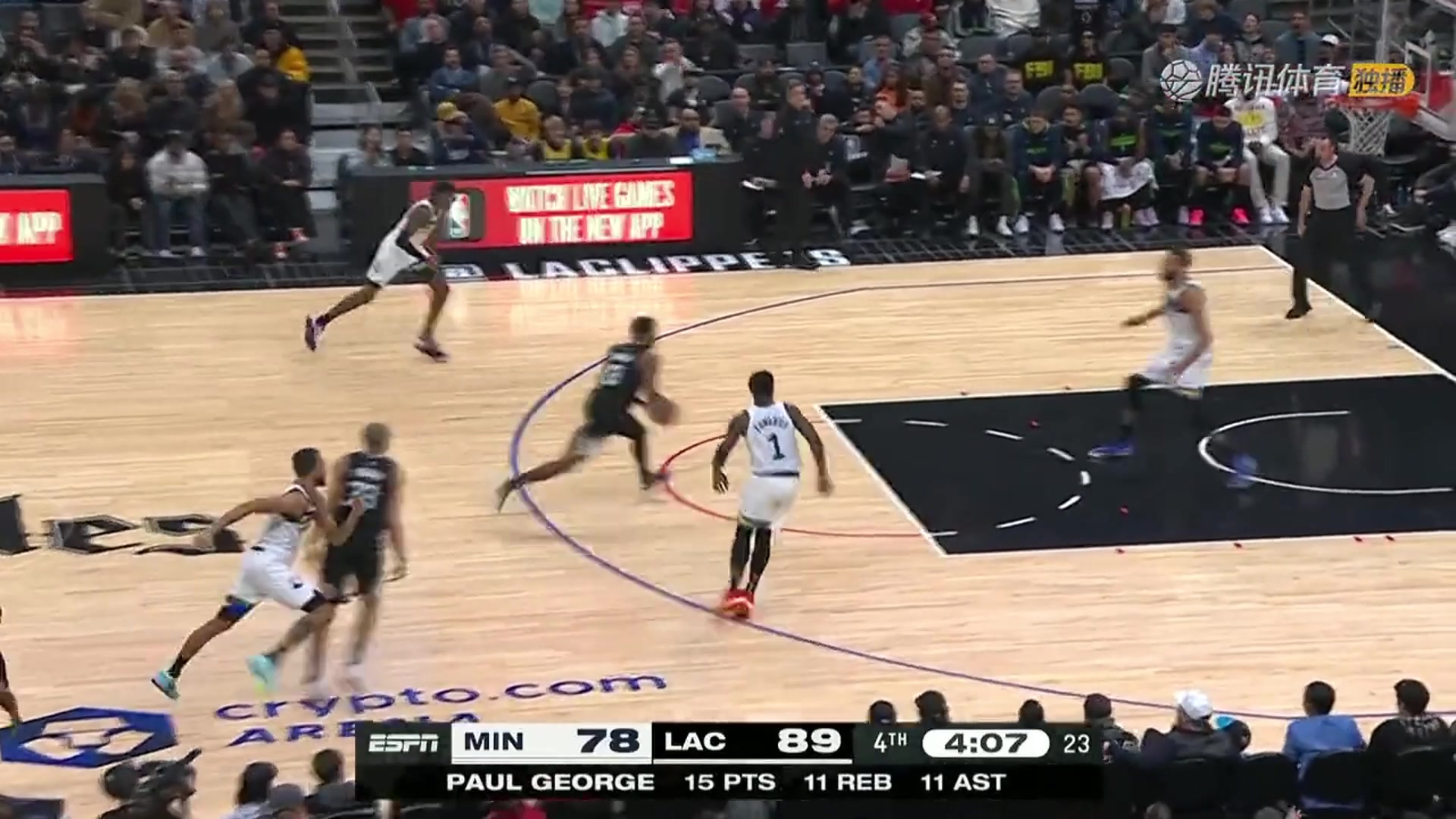 這就是億元先生的傳球水準(zhǔn)？戈貝爾發(fā)球直接相當(dāng)于送給對手了?。ǜ曦悹柺亚颍?></div>
				  <div   id=