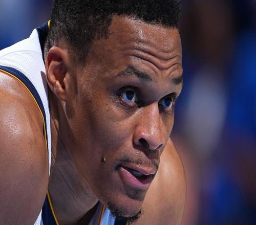 曝威少收到一支中國(guó)球隊(duì)的報(bào)價(jià)，從一細(xì)節(jié)看或是北京首鋼